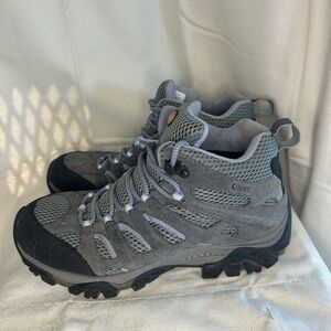Merrell Women’s Moab Grey Purple Hiking Lace Up Boots Shoes FLAWED